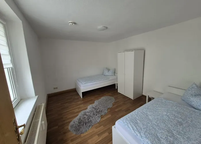 Апартаменты Monteurzimmer Und Bei Leuna, Halle, Leipzig *